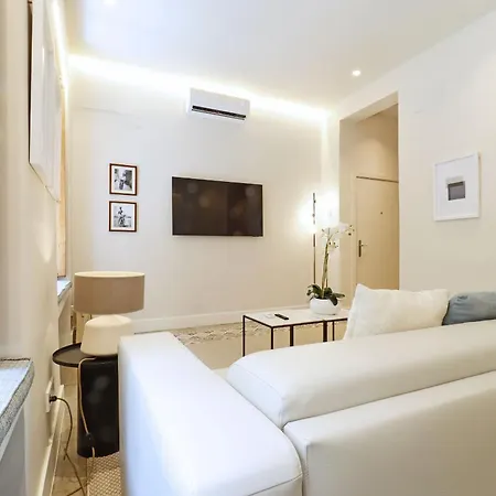 The Star Apartment Madrid Exterior photo